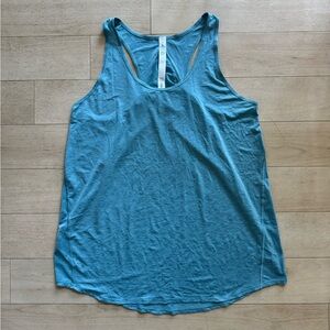 Lululemon Essential Tank - Heathered Cyprus - size 6